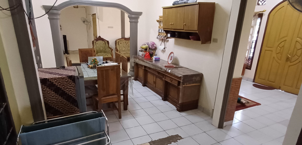 Others 5, Rumah 4 kamar w/150 Mbps & Home Theater, Palembang