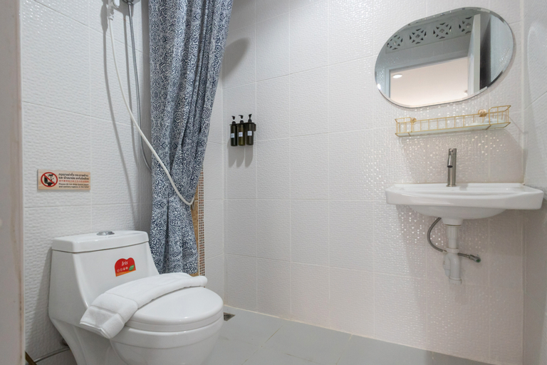 Bathroom 8