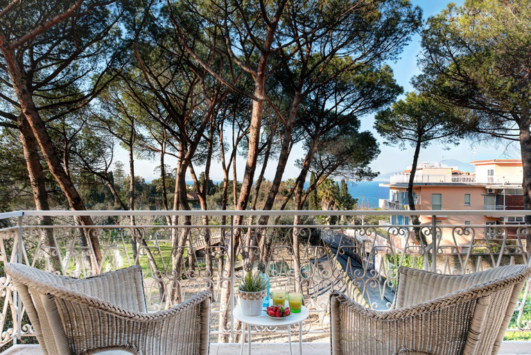 Others 3, GOCCE VILLAS - El Royale Suites Sorrento, Napoli