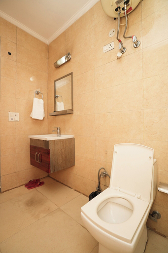 Bathroom 2, Kabul Hotel Medanta Hospital, Gurugram, Gurgaon