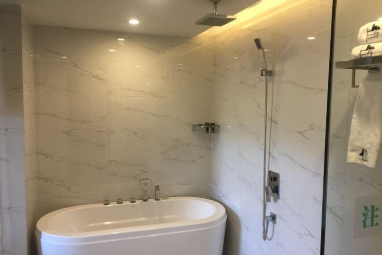 Bathroom 4, The Elms lnn(Zhuhai BNBU), Zhuhai