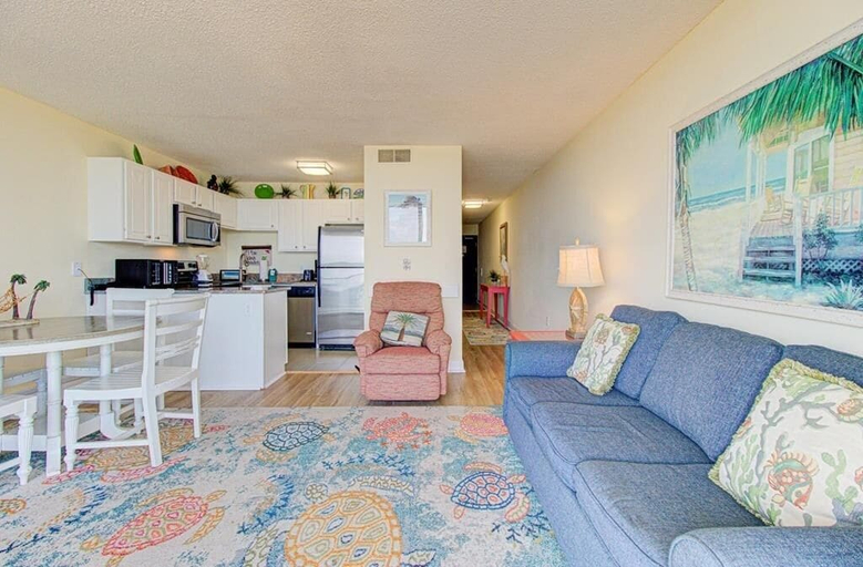 Living area 5, 0409 Turtle Cove 1 Bedroom Home, New Hanover