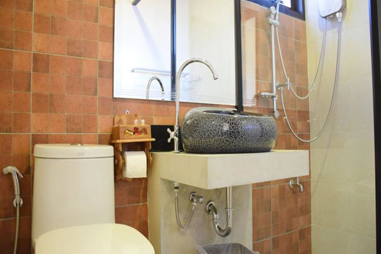 Bathroom 4, Gord Nuea Boutique House, Muang Chiang Mai
