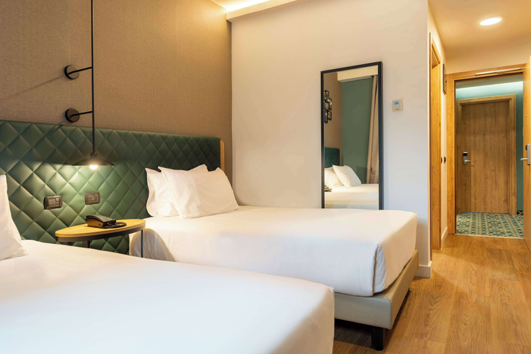 Bedroom 3, Hilton Garden Inn Milan Malpensa, Varese