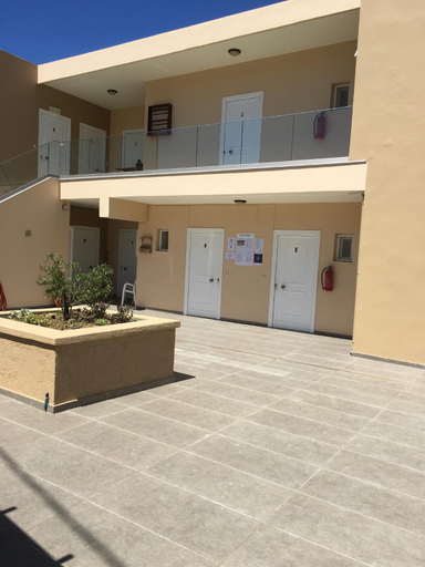 Others 4, Erato, Crete