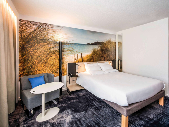 Bedroom 15