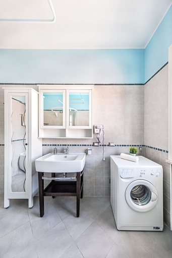 Bathroom 3, Il Quadrifoglio D4 Apartment by Wonderful Italy, Brescia