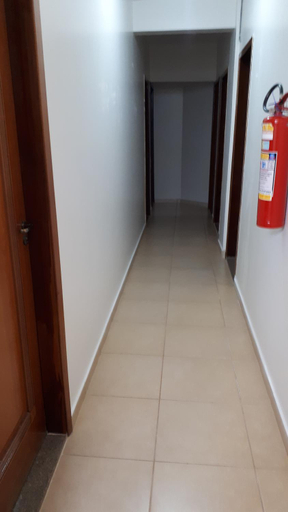 Others 4, Hotel Friburgo, Cidade Ocidental