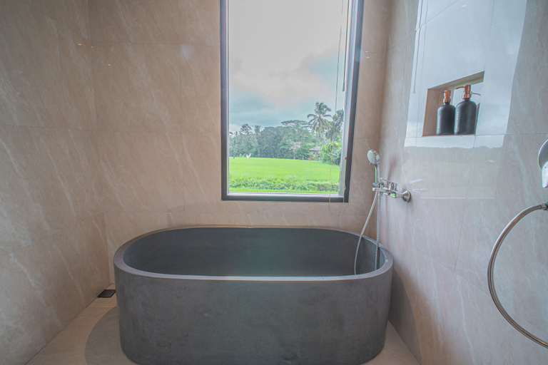Bathroom 4, Mahadewi Sunset Villa, Gianyar