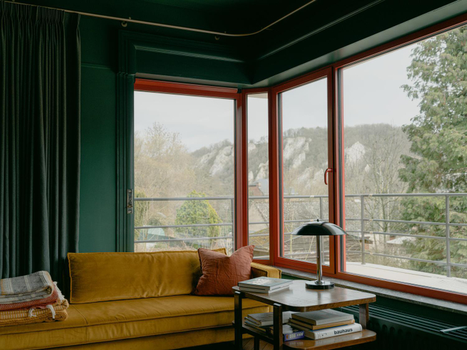 Others 5, Villa Michaux, Namur