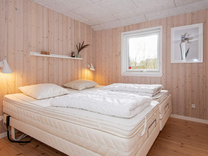 Bedroom 2, Spacious Holiday Home in Jutland With Whirlpool, Varde