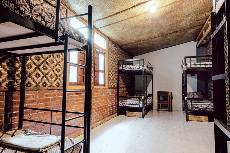 Bedroom 16