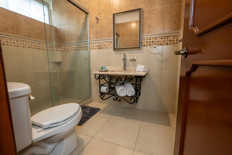Bathroom 5, Gran Hotel Firenze, Tequisquiapan