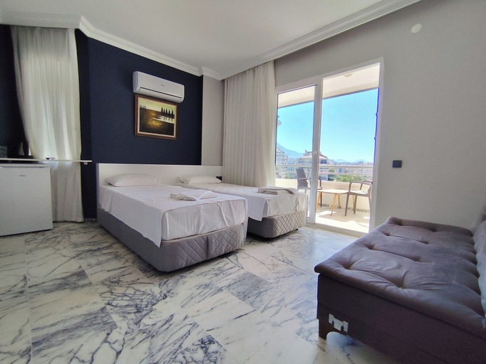 Bedroom 3, Savir Suite Hotel, Alanya