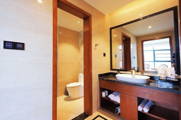 Bathroom 3, Huamei Hotel, Zhaotong