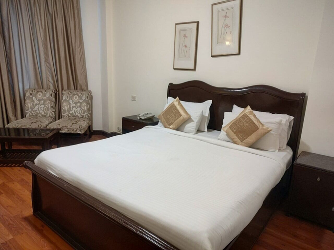 Bedroom 2, Luxera Hotels & Resorts, Delhi