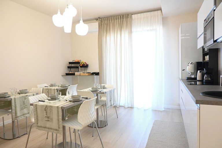 Others 5, Toscana da aMare B&B, Livorno