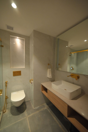 Bathroom 3, Orchid Heritage, Mathura
