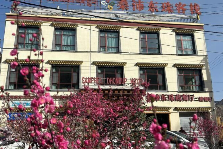 Exterior & Views 2, Sangpei Dongzhu Inn, Gannan Tibetan