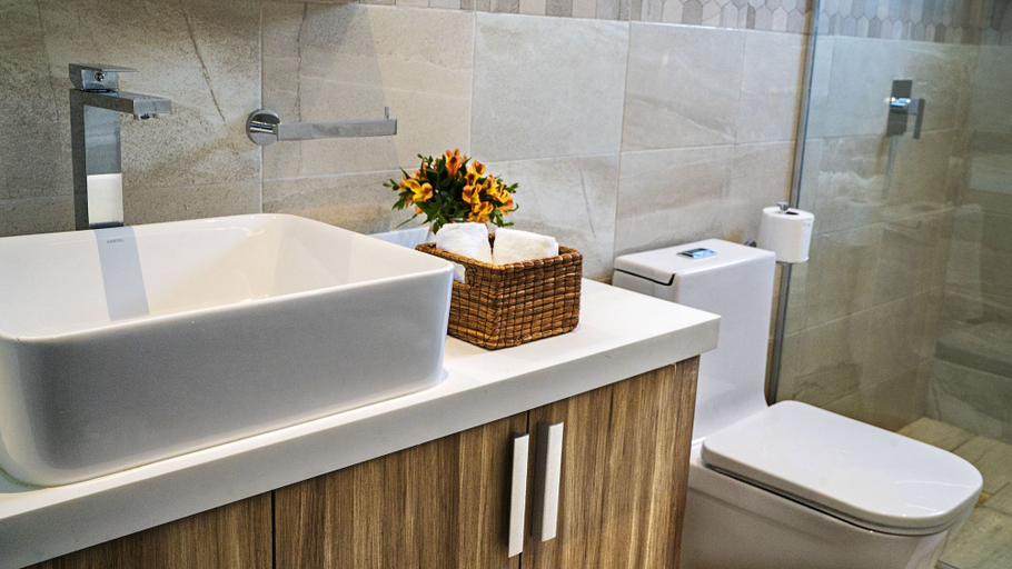 Bathroom 3, Opal Apt. 202 Top Host Service, Ideal Location, Great Amenities, Cozumel