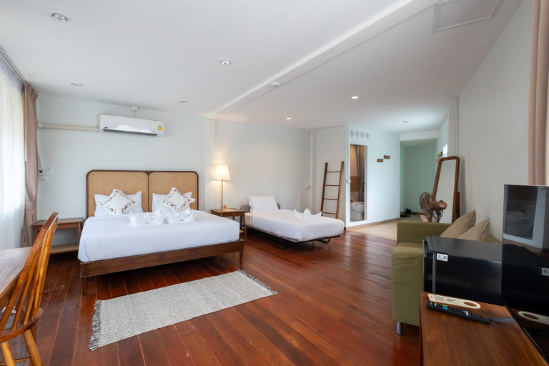 Bedroom 5