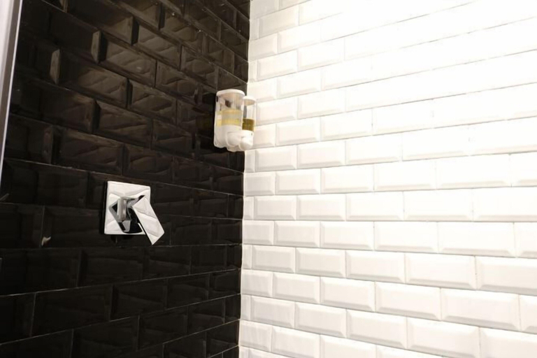 Bathroom 4, Fanpu Art Hotel, Jiaxing