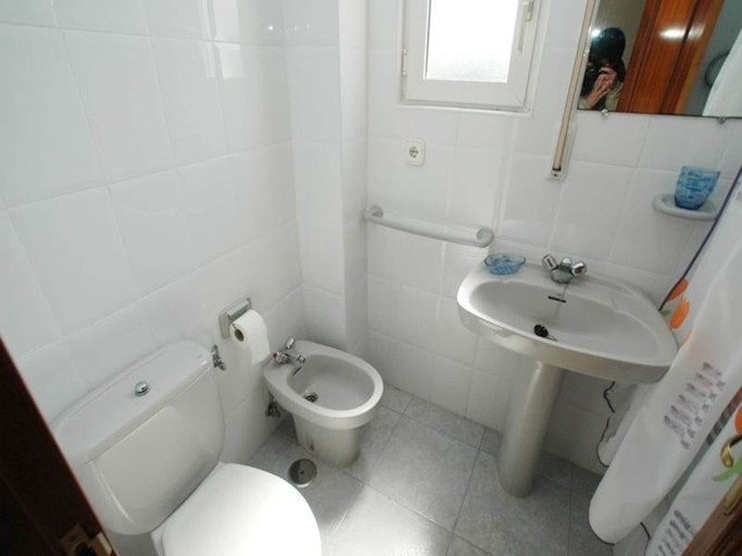 Bathroom, Apartment in Isla, Cantabria 102778 by MO Rentals, Cantabria