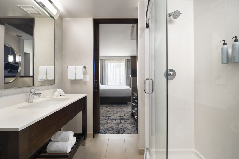 Bathroom 5, Residence Inn Los Angeles L.A. LIVE, Los Angeles