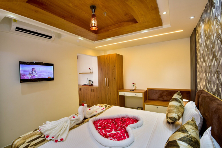 Bedroom 2, Hotel Dain Castle, Thiruvananthapuram