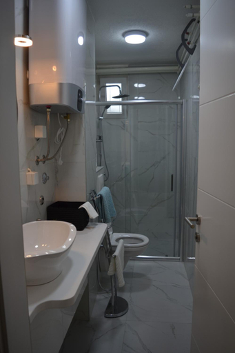 Bathroom 6