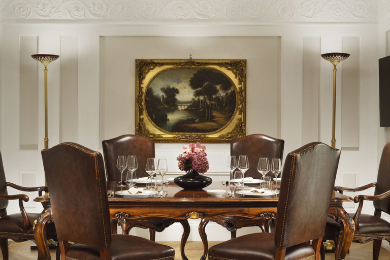 Dining Room 6