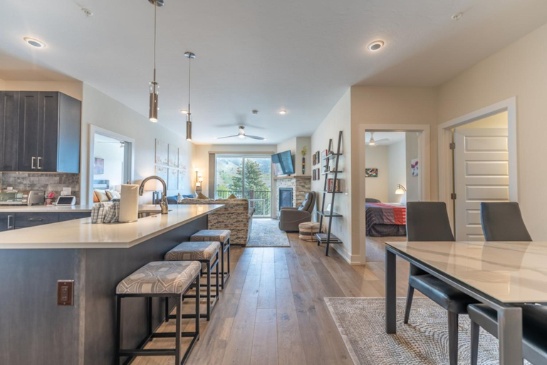 Kitchen 3, Sail Lofts by Summit County Mountain Retreats, Summit