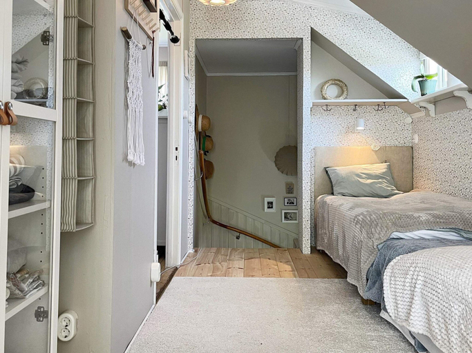 Room 5, 6 Person Holiday Home in Odeshog, Ödeshög