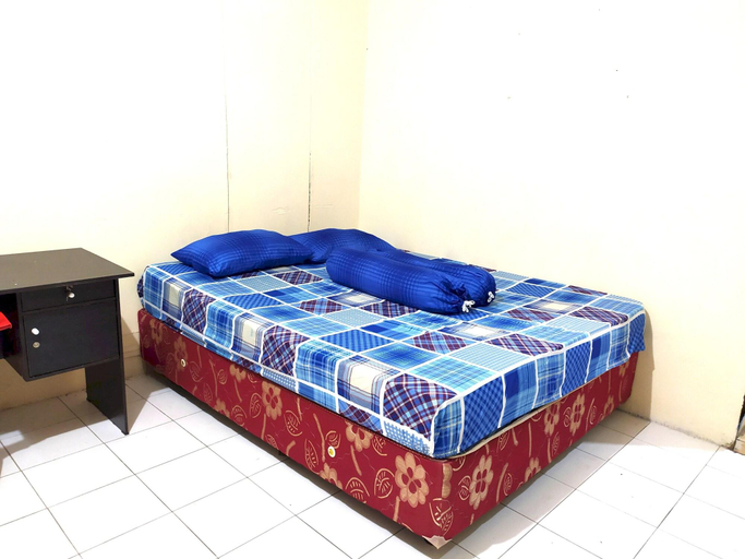 Bedroom 2, Batu Putih Homestay, Makassar