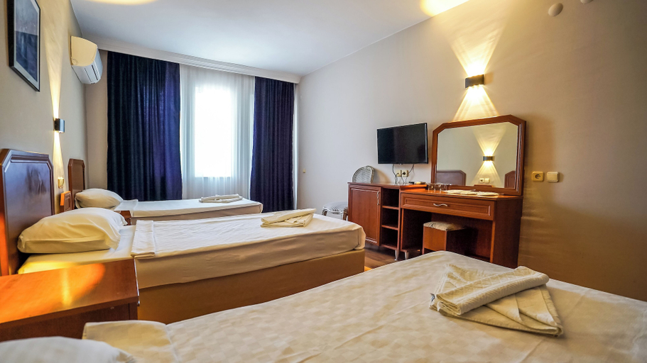 Bedroom 3, Nex Royal Beach Hotel - All Inclusive, Antalya