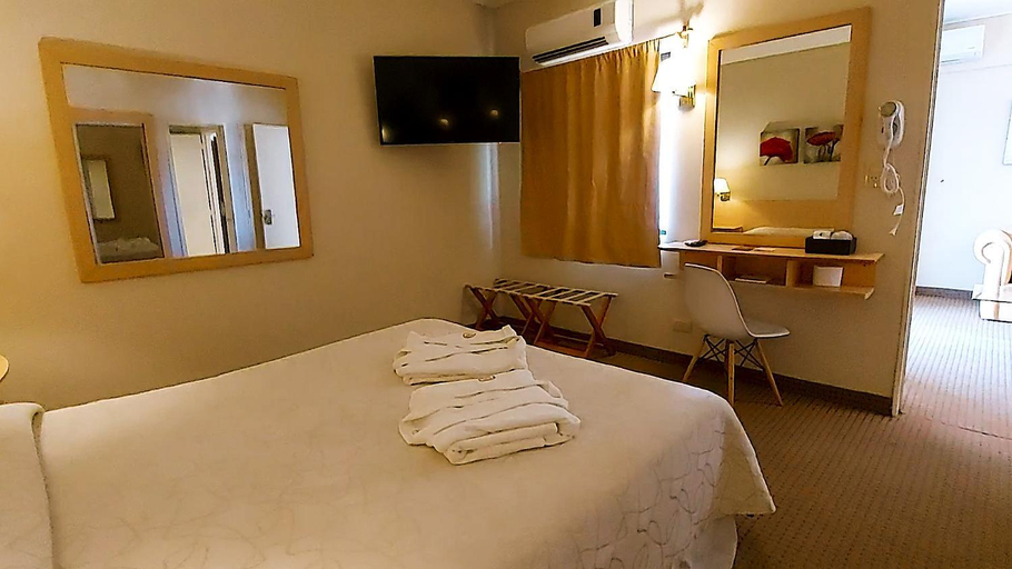 Bedroom 3, Corrientes Plaza Hotel, Capital