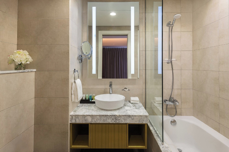 Bathroom 5, DAMAC Maison Aykon City Dubai, Dubai