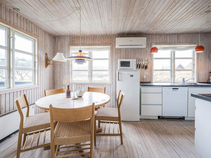 Others 5, 6 Person Holiday Home in Henne, Varde