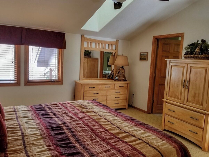 Bedroom 2, Cascade Three Bedroom Three Bath C03, Ouray