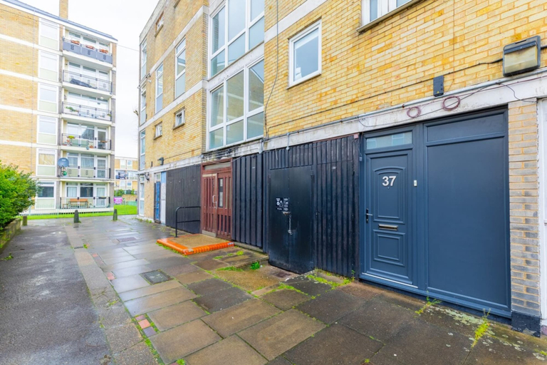 Exterior & Views 2, Scandi-style 2BD Maisonette W/garden Brick Lane!, London