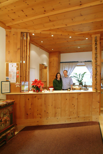 Public Area, Hotel Pension Hubertus, Zell am See