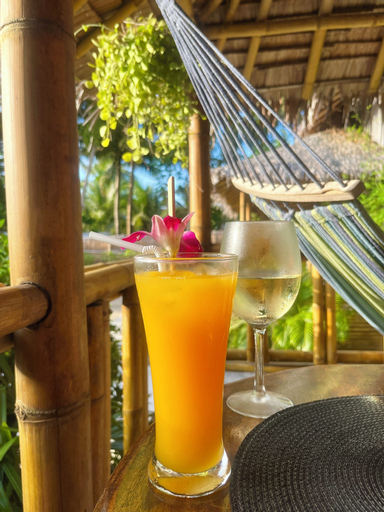 Food & Drinks