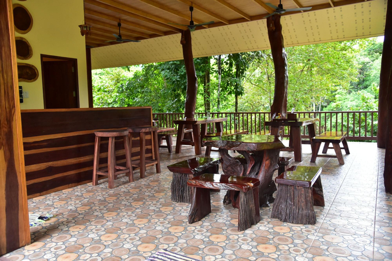 Public Area 2, Khaosok River Home Resort, Phanom