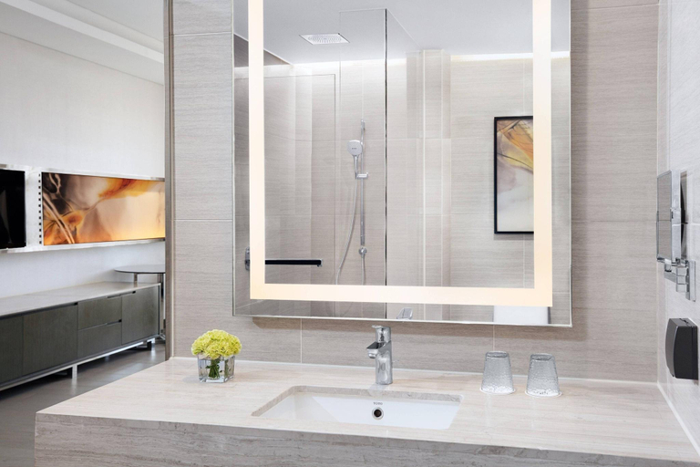 Bathroom 4, Courtyard by Marriott Tianjin Hongqiao, Tianjin