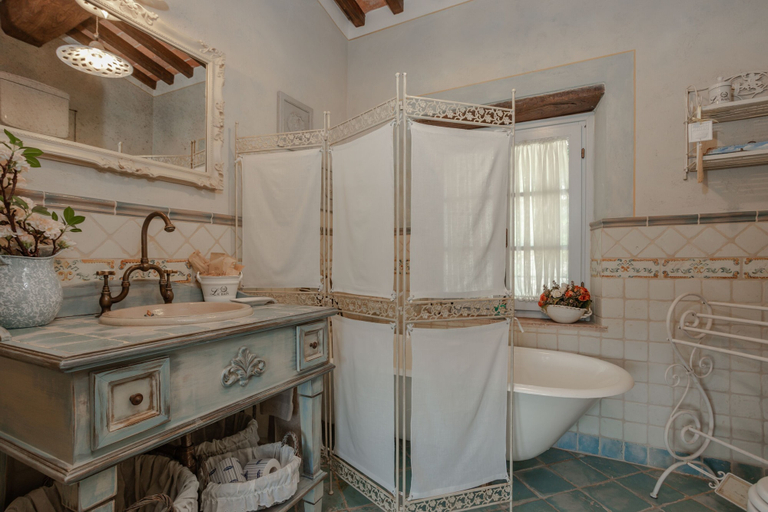 Bathroom 4, B-happy Villa's, Pisa