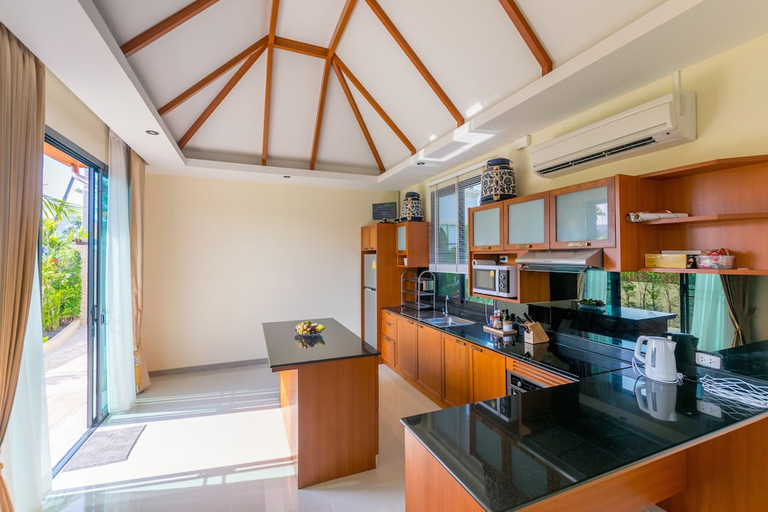 Food & Drinks, RAWAI VIP VILLAS KIDS PARK AND SPA, Pulau Phuket