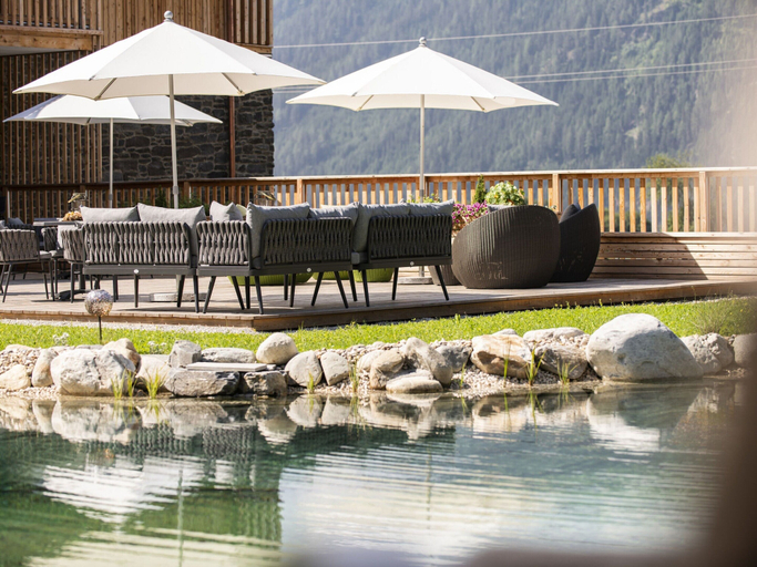 Others 5, Chalet in Wolting With Natural Swimming Pond, Tamsweg