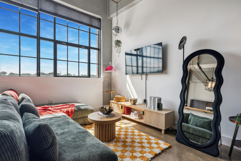 Others 5, Storehouse Lofts, Philadelphia