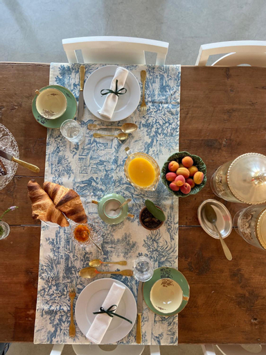 Food & Drinks 11