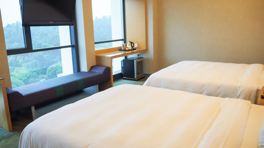 Bedroom 9